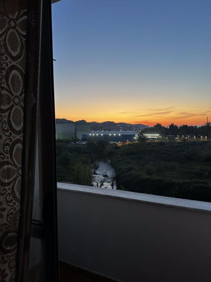 Sunny Riverside Tirana'S Oasis - Breakfast & Dinner 외부 사진